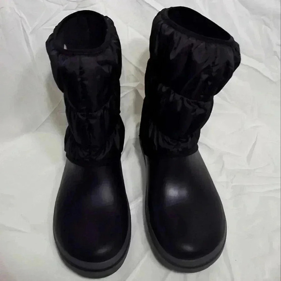 Crocs  boots women's size 7 - Picture 6 of 6
